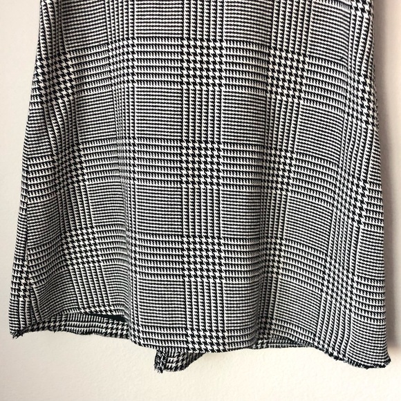 CLOSEOUT \Zara TRF\• Houndstooth Tunic Top - Picture 9 of 16